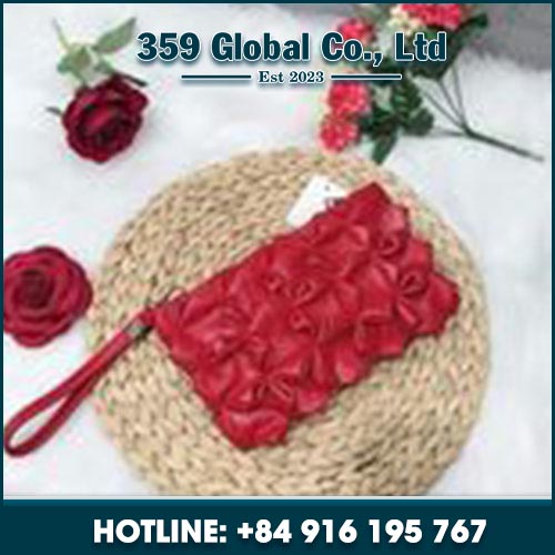 Water hyacinth placemat