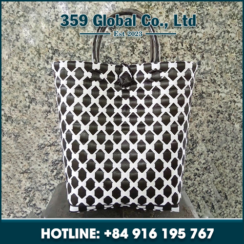 Handmade Womens Shoulder Bag Plastic Woven