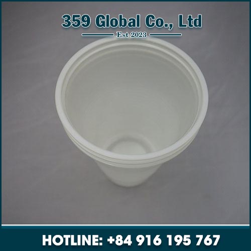 Plastic cup
